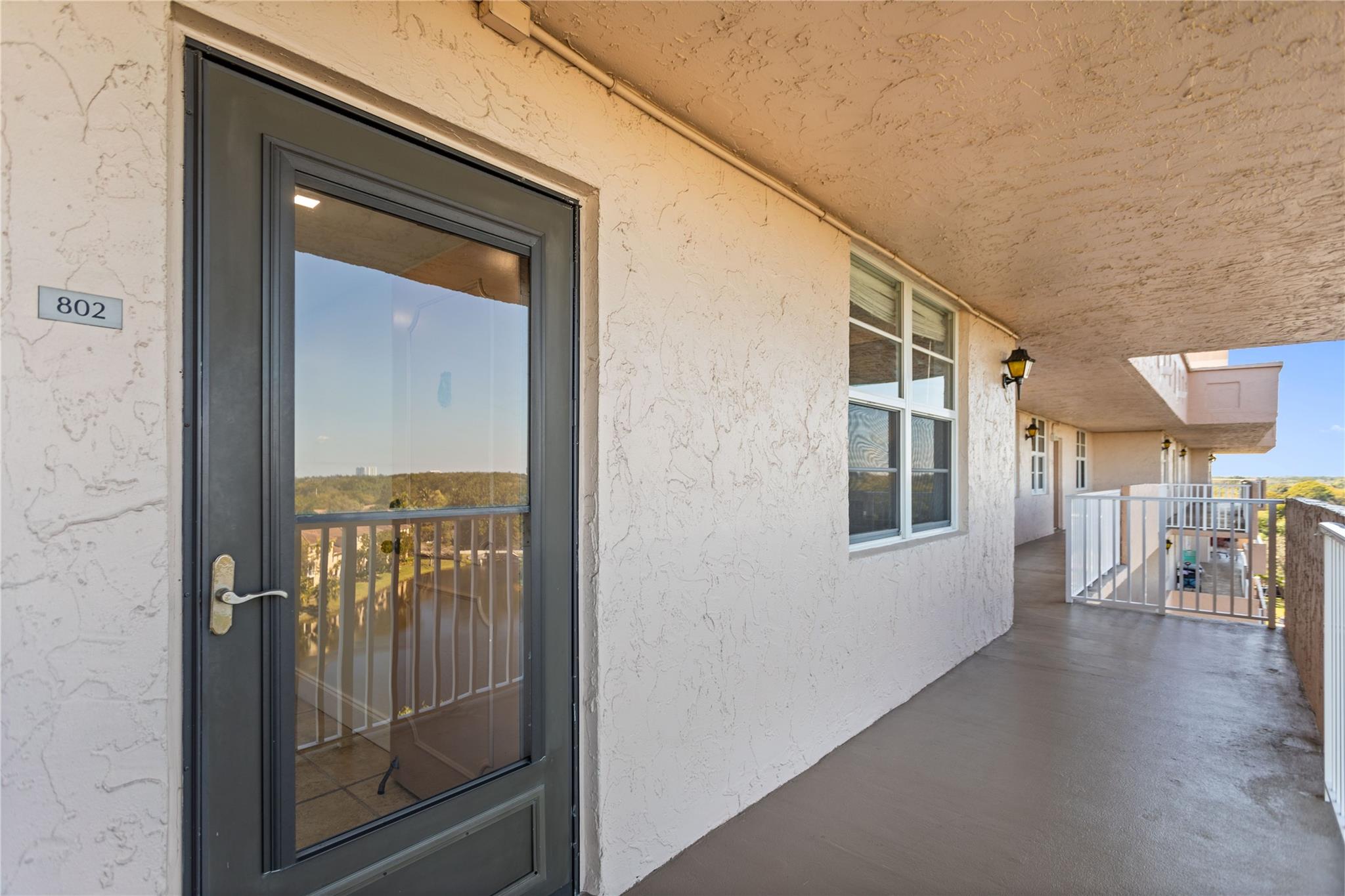 Homes for sale in Plantation, FL | 250 Jacaranda Dr #802, Plantation, FL 33324 | MLS# F10425045