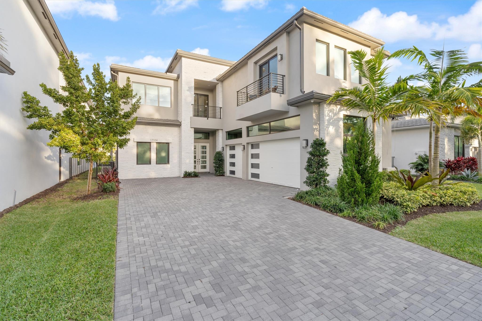 17104 Cappuccino Wy, Boca Raton, FL 