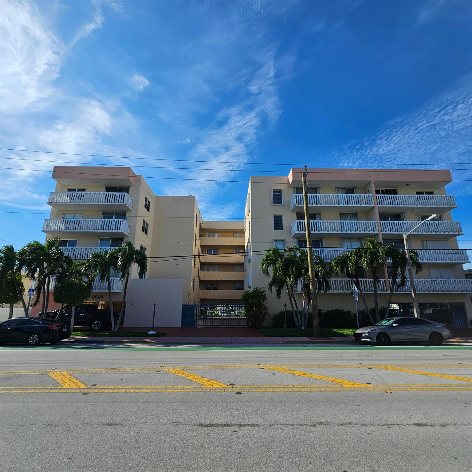 8530 Byron Ave 406, Miami Beach, FL 