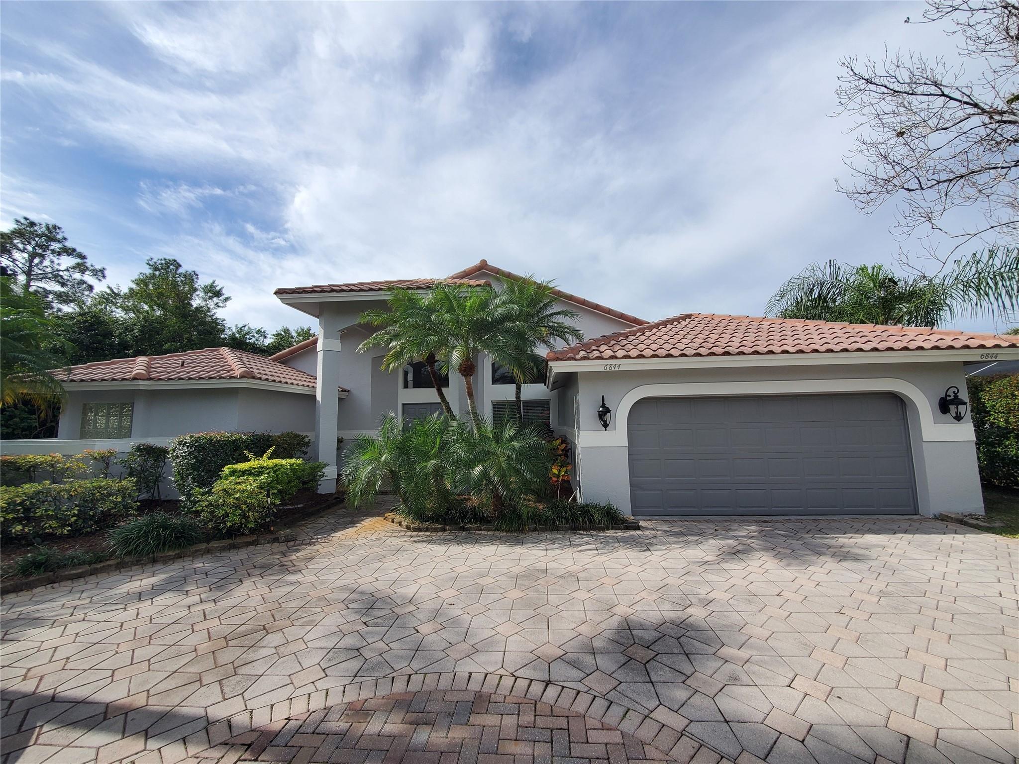 6844 NW 70, Parkland, FL 