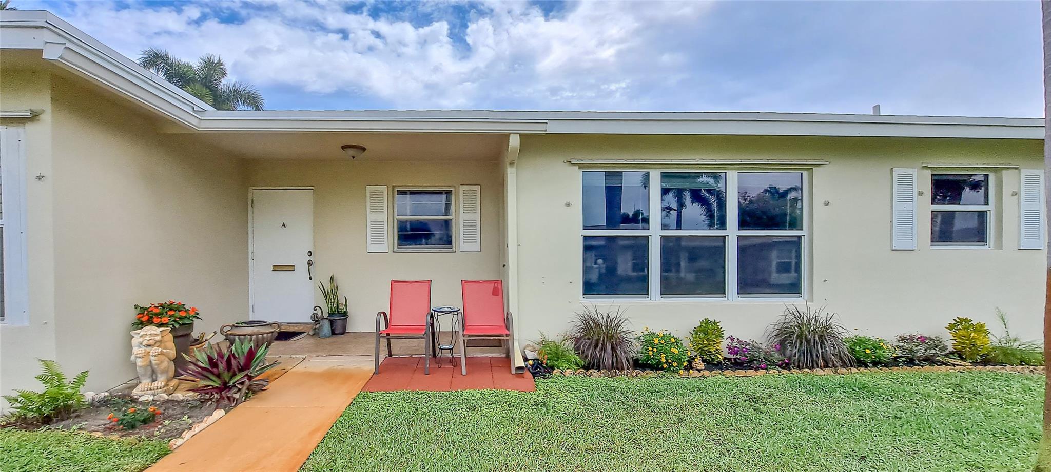 Florida living for a great price. Close to beach (less than 5 miles to Ocean Front Park)! This single-story Villa has a huge master bedroom with 2 walk-in closets. New flooring throughout and both bathrooms have been remodeled (1 full and 1 half). Laundry room with free usage is just 3 steps from back door. This 55+ Villa community offers planned activities, a heated pool, library and clubhouse. Furnishings negotiable.