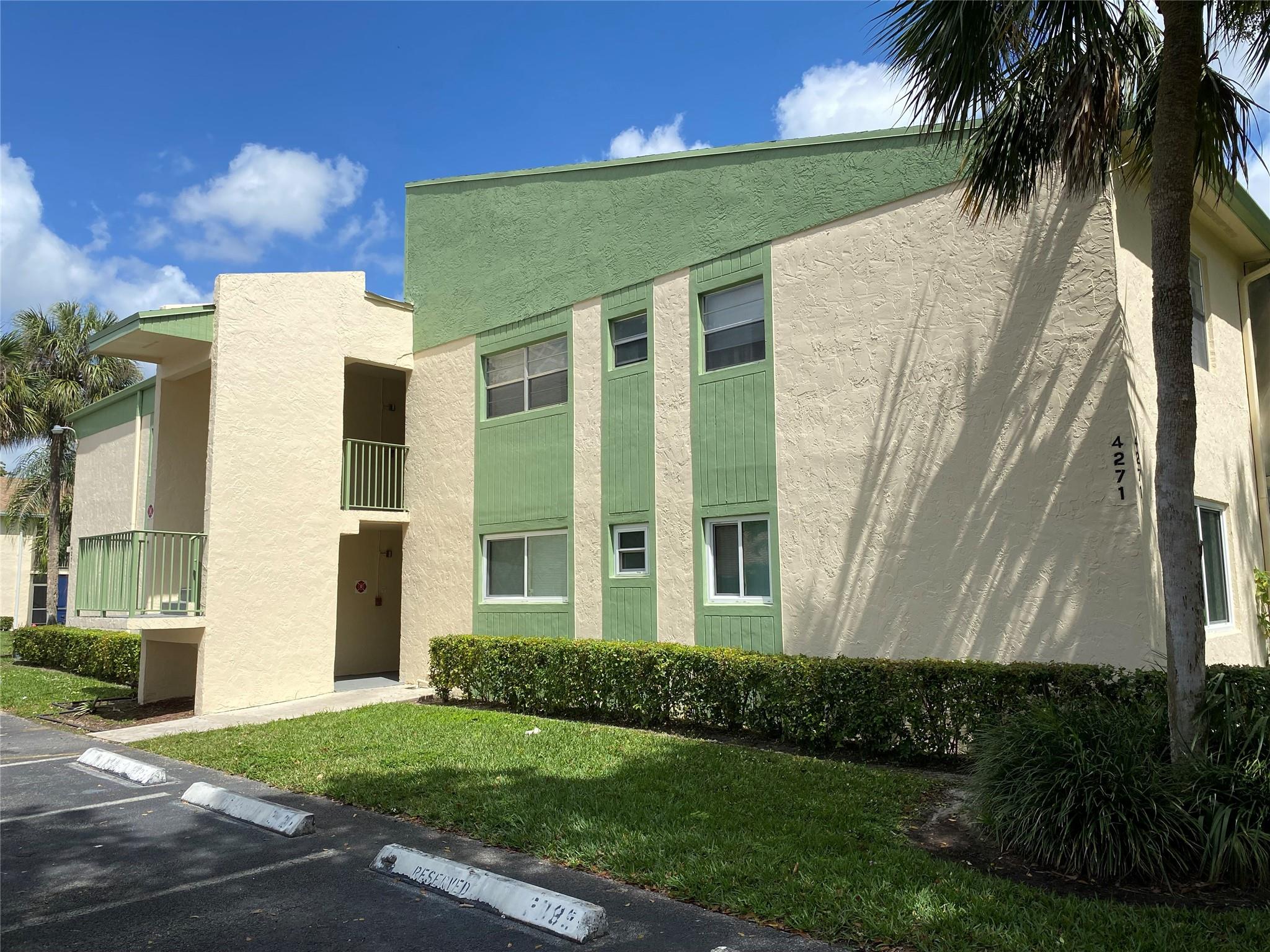 4271 NW 89th Avenue 205, Coral Springs, FL 