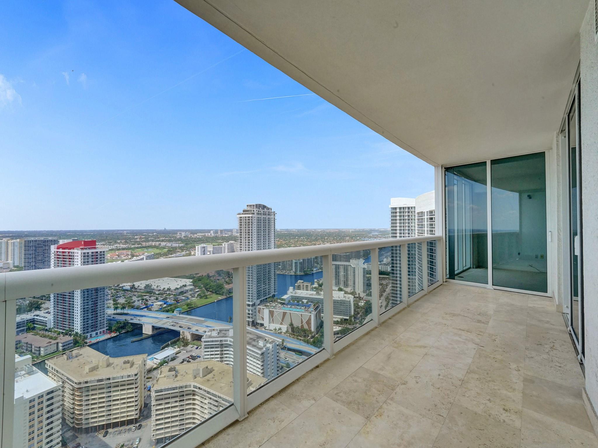 1850 S Ocean Dr 4207, Hallandale Beach, FL 