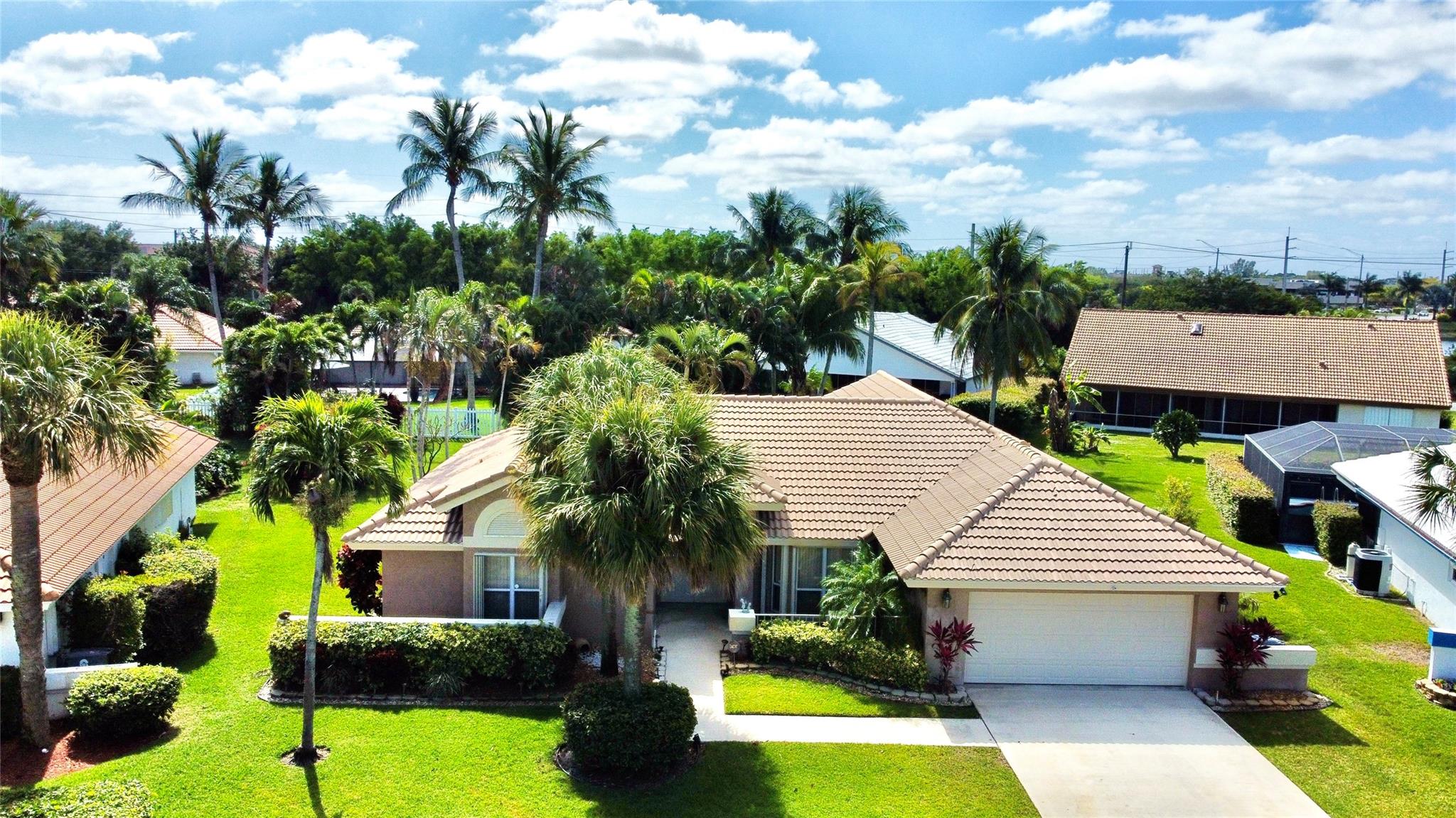 6628 Lake Loran Way, Lake Worth, FL 