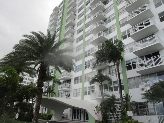 2100 Sans Souci Blvd C-104, Miami, FL 