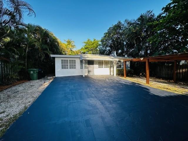 1660 SW 28th Ave, Fort Lauderdale FL 33312