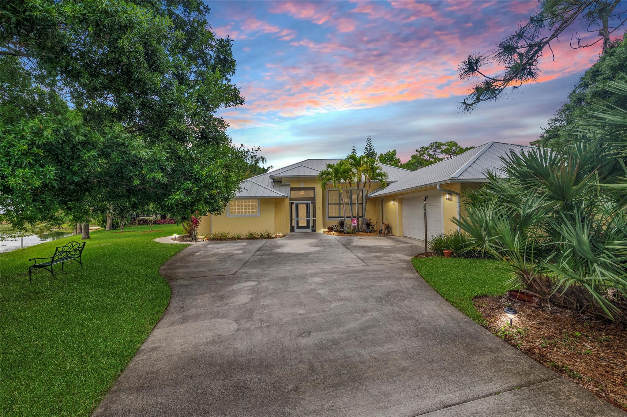 10650 Pine Needle Dr, Fort Pierce, FL 