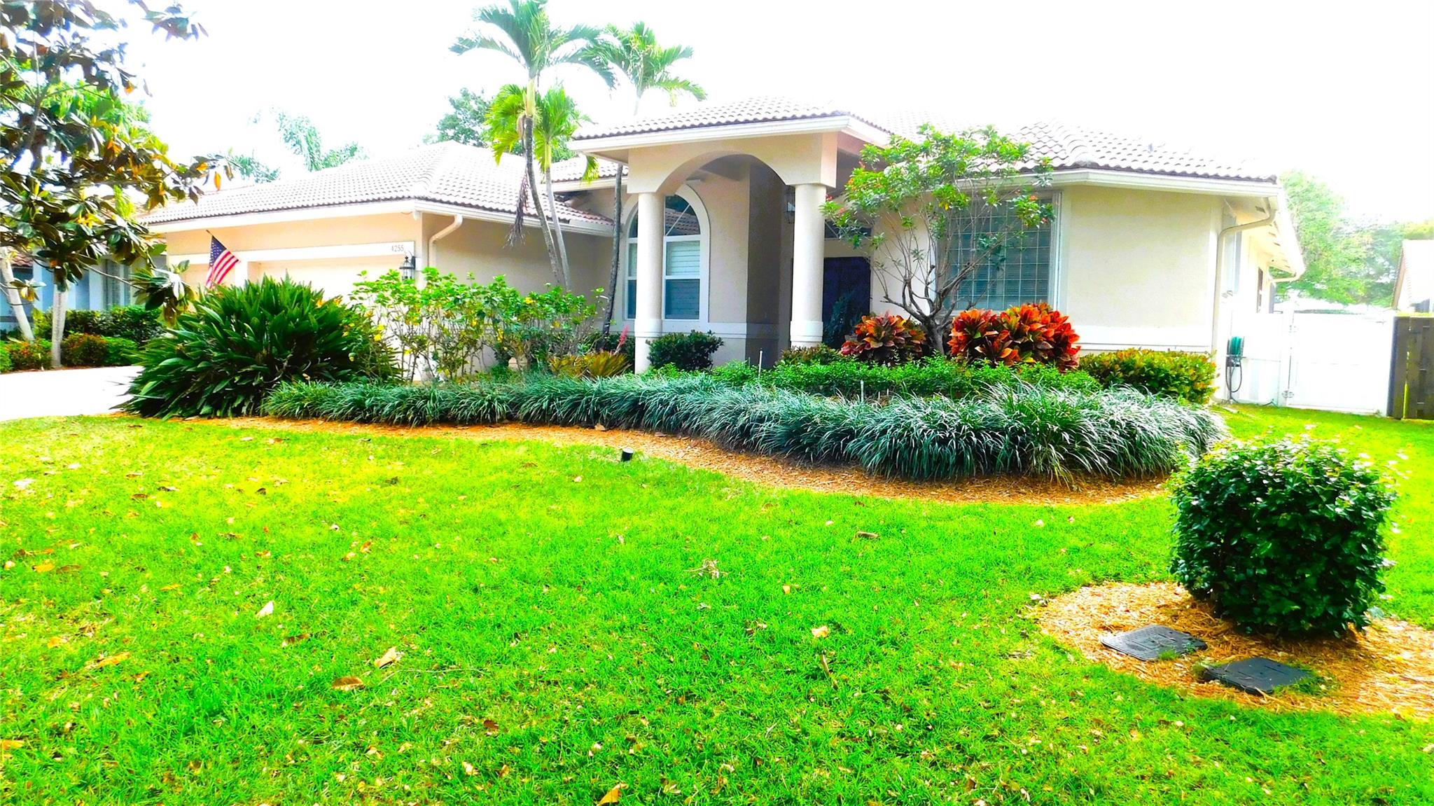 4255 NW 67th Way, Coral Springs, FL 