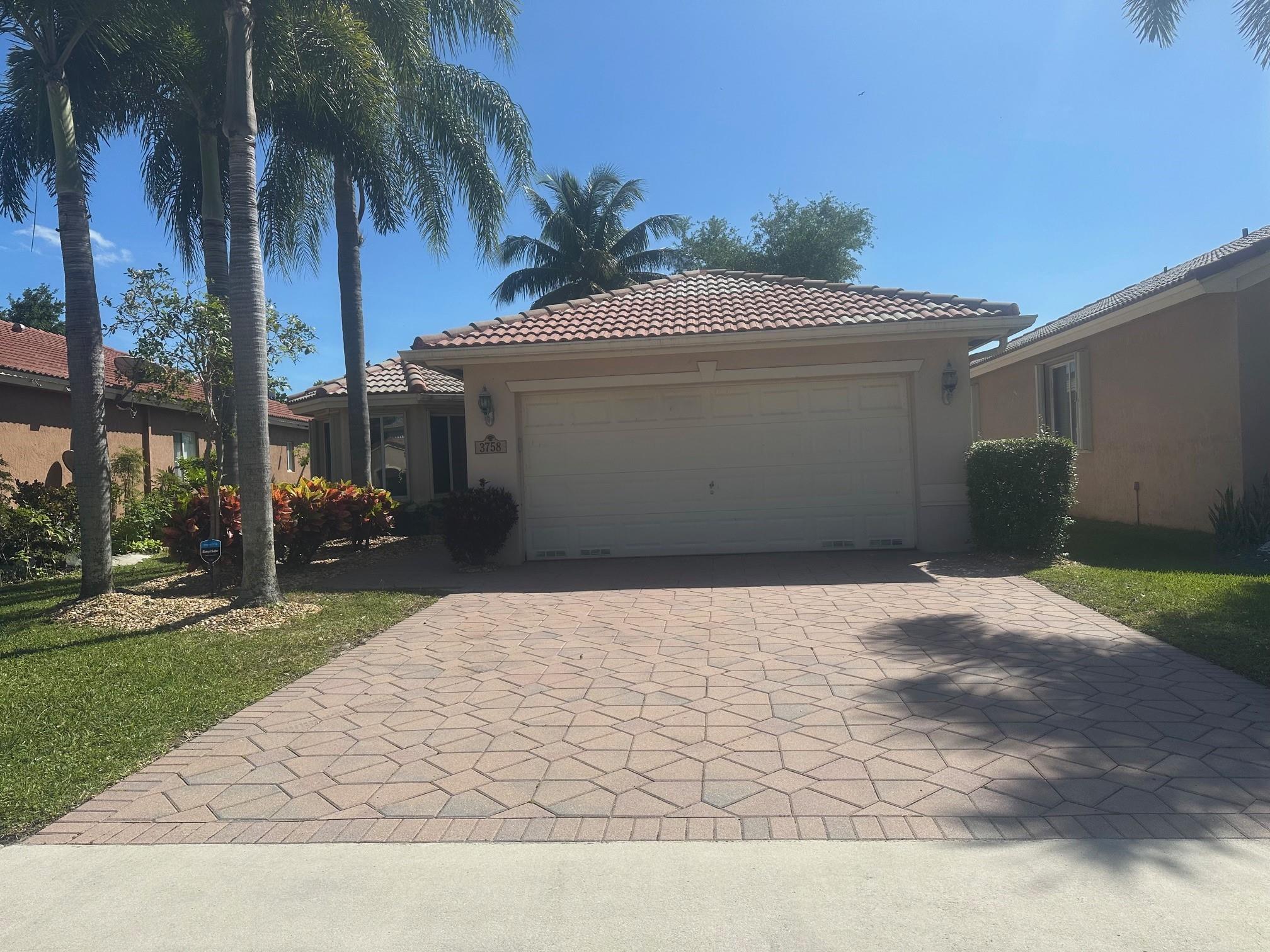 3758 Pebblebrook Manor, Coconut Creek, FL 