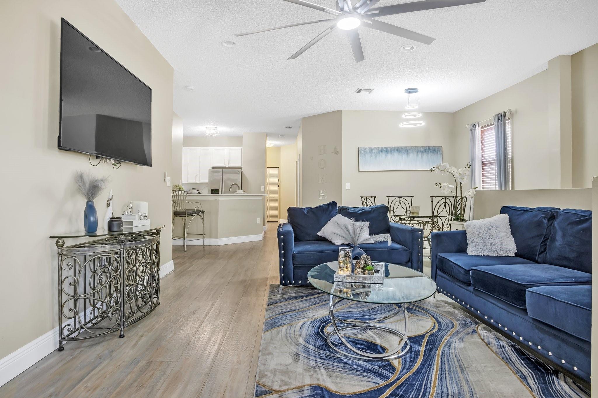 2892 Crestwood Ter 4201