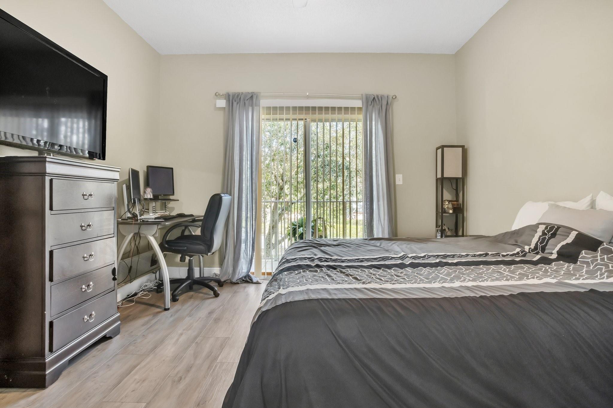 2892 Crestwood Ter 4201