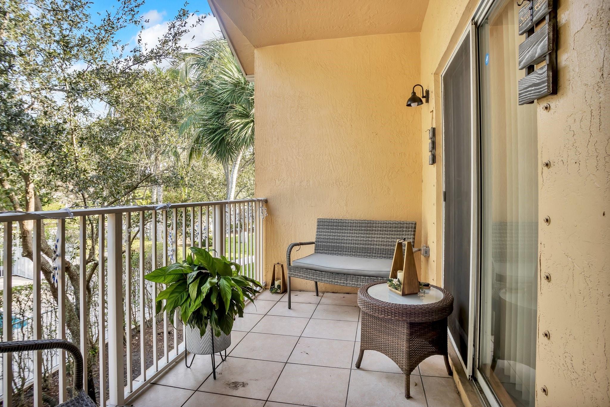 2892 Crestwood Ter 4201