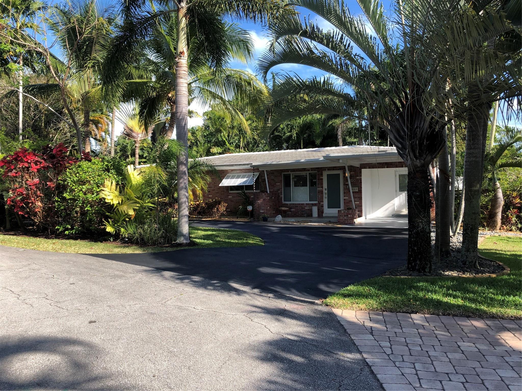 200 NW 22nd St, Wilton Manors FL 33311