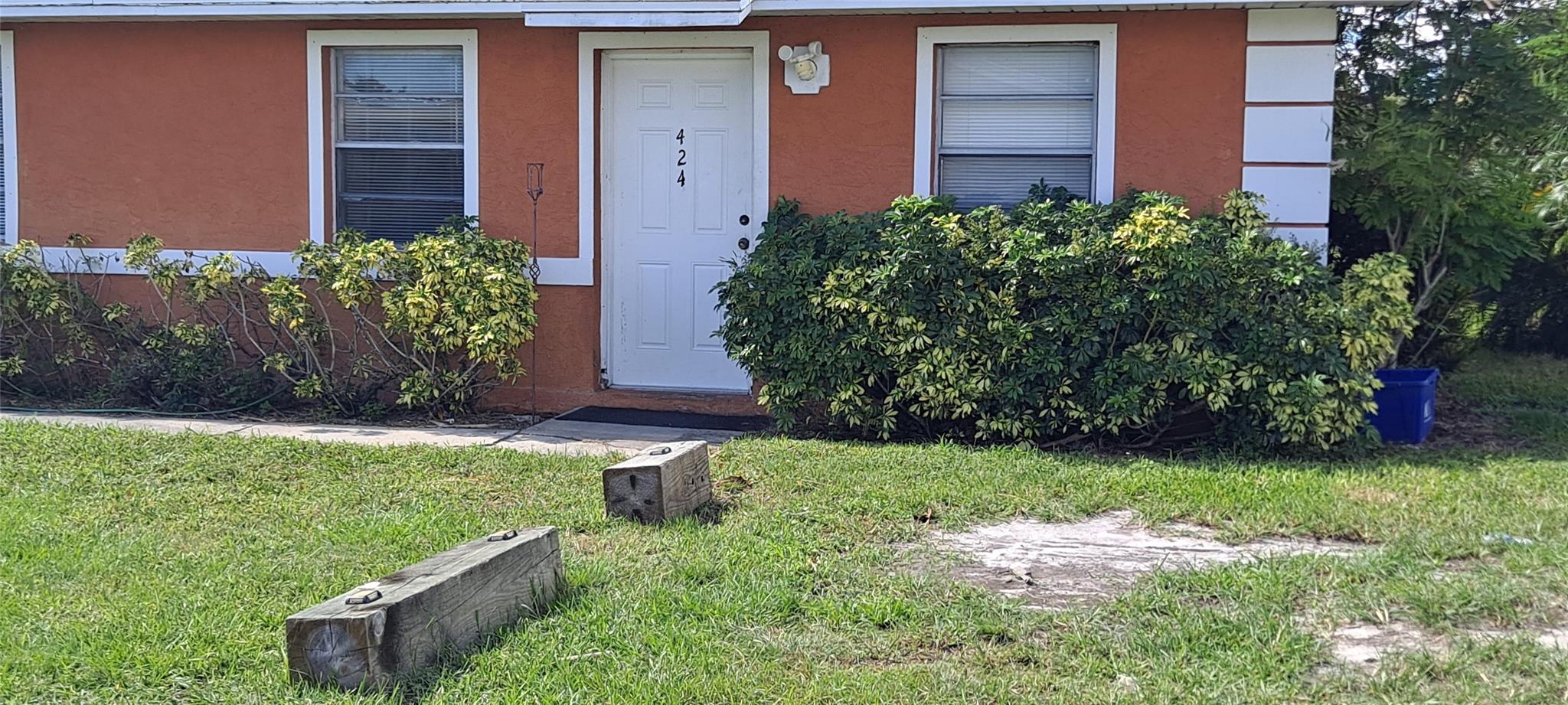 In city limits of Okeechobee, walking distance to restaurants, shopping, & schools. 2 bedroom 1 bath apartment for rent in a triplex setting. First, last, & Security required with one year lease. Background check required for all adults.