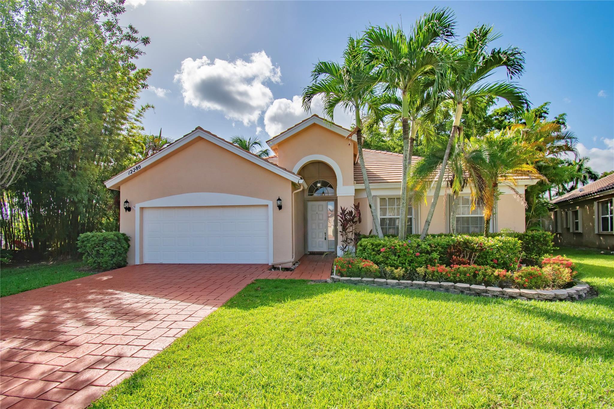 12280 Riverfalls Ct Photo