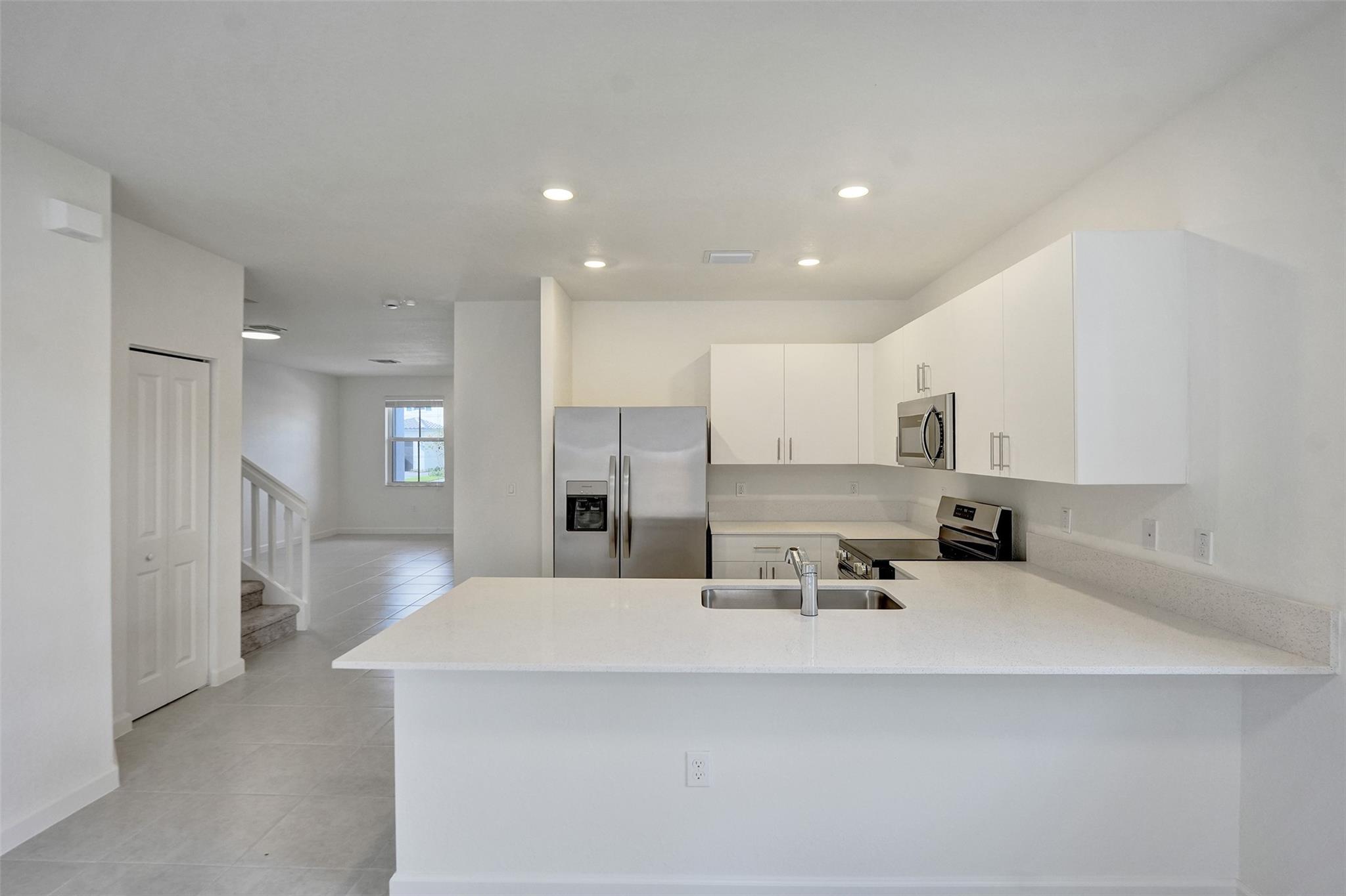 11969 NW 46th St