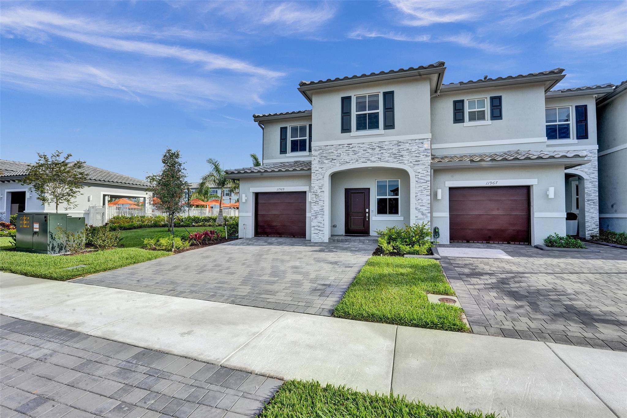 11969 NW 46th St