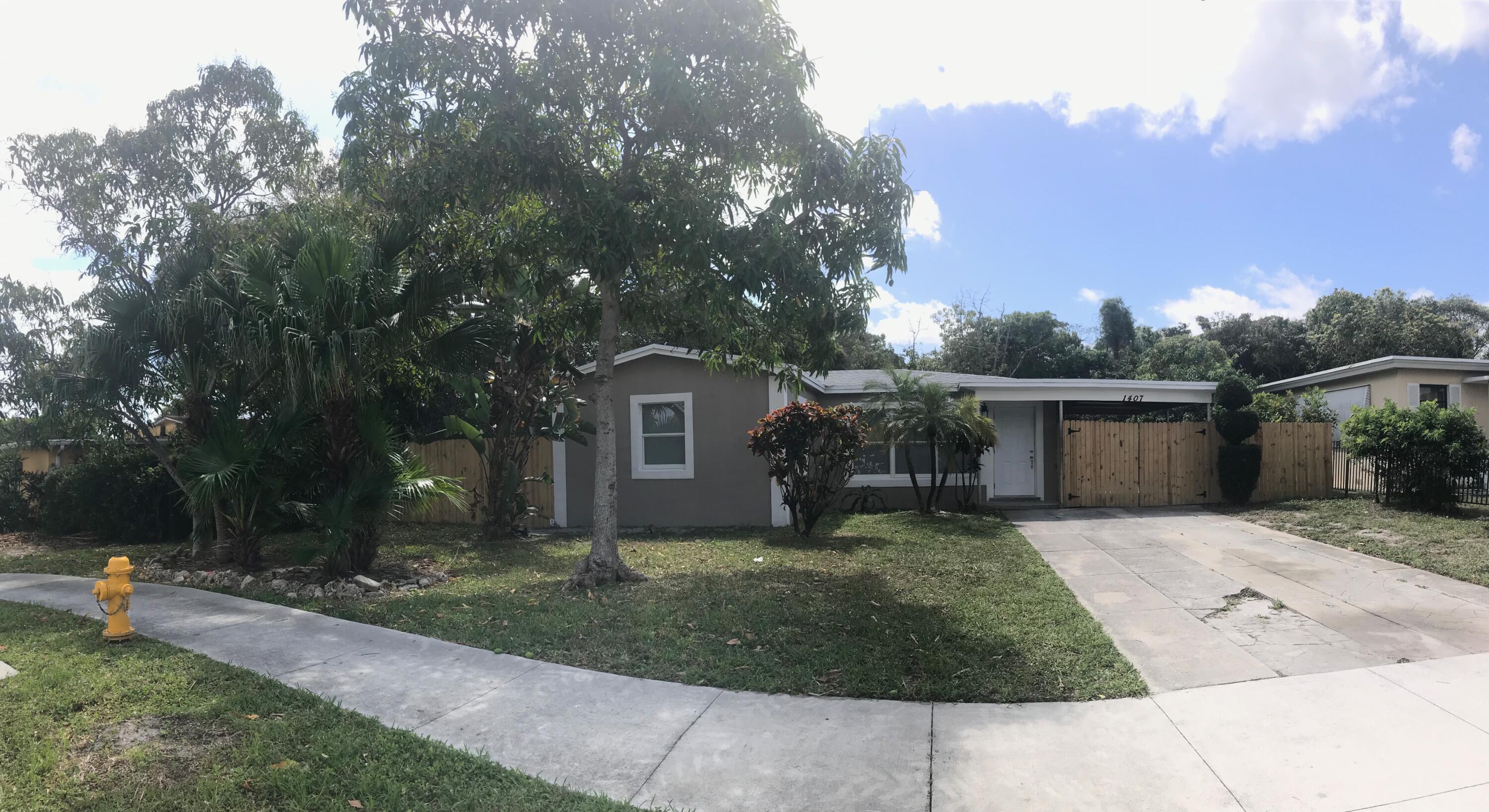 1407 18th Avenue N, Lake Worth Beach, FL 33460, 3 Bedrooms , 2 Bathrooms ,Single Family Home,Sold,R10784158, Horizon Palm Realty Group