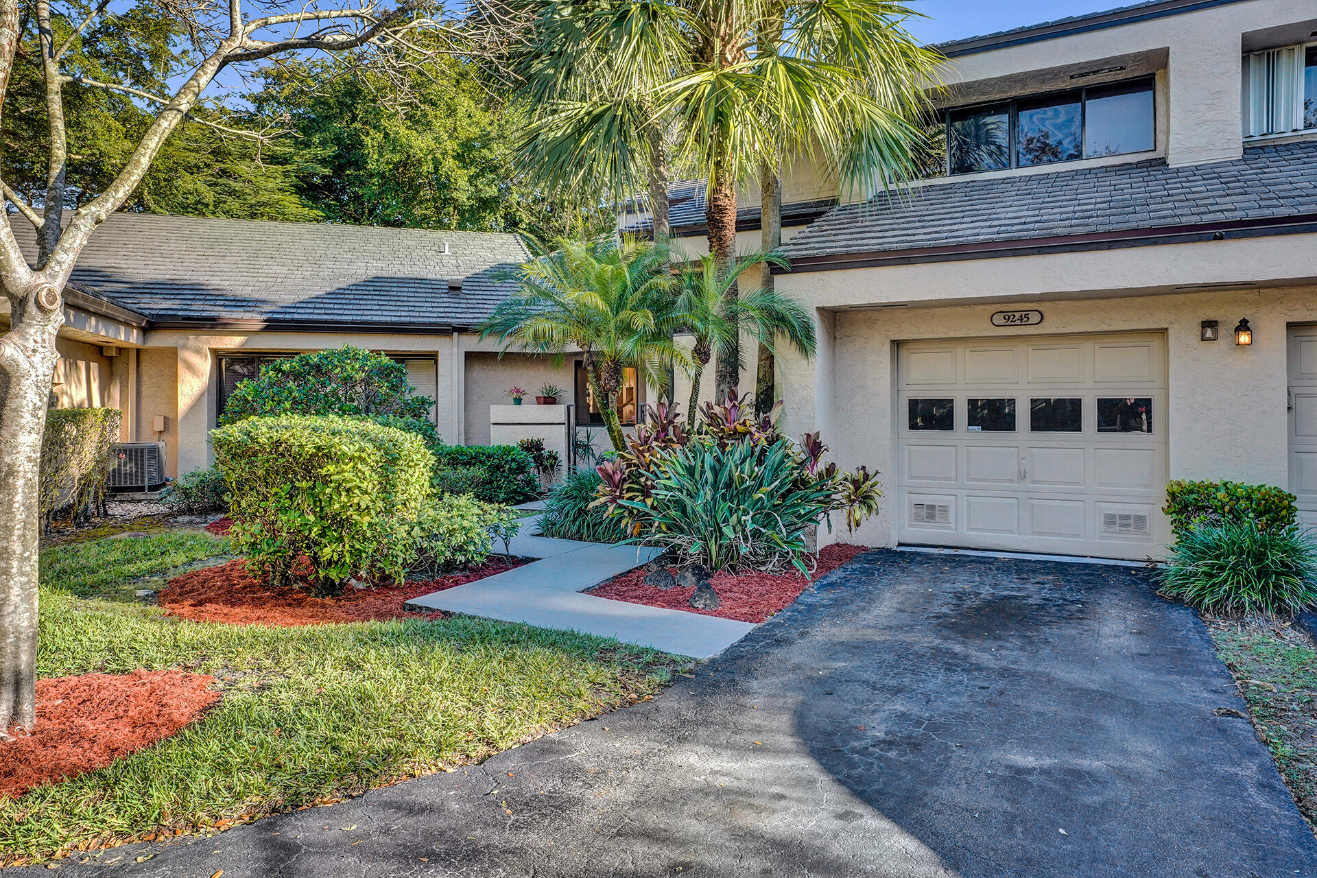 9245 Chelsea Drive N, Plantation, FL 33324, 2 Bedrooms , 2 Bathrooms ,Townhouse,Sold,R10784208, Horizon Palm Realty Group