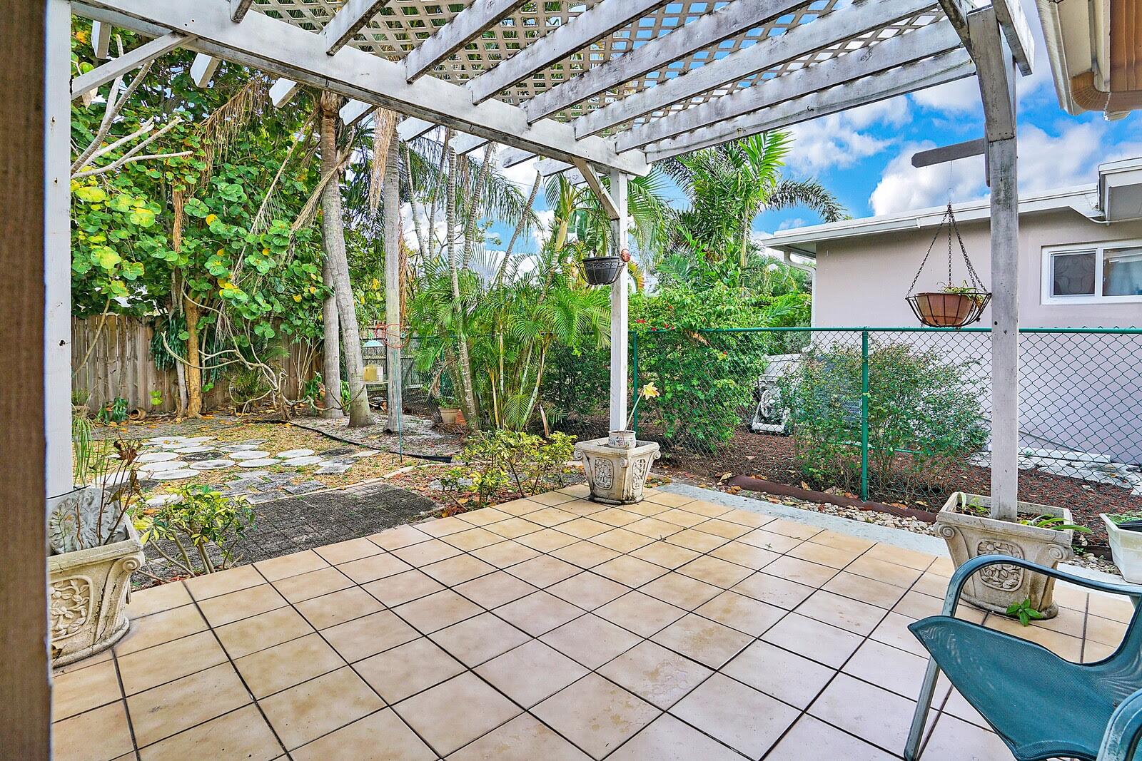 1628 N L Street, Lake Worth Beach, FL 33460, 3 Bedrooms , 2 Bathrooms ,Single Family Home,Sold,R10785553, Horizon Palm Realty Group