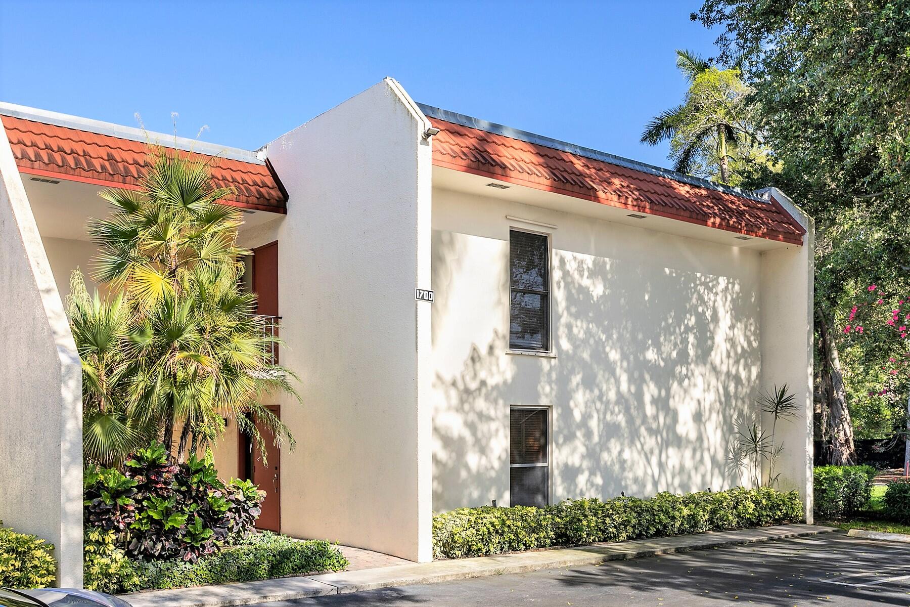 1700 Presidential Way Unit# 203, West Palm Beach, FL 33401, 3 Bedrooms , 2 Bathrooms ,Condominium,Sold,R10786778, Horizon Palm Realty Group