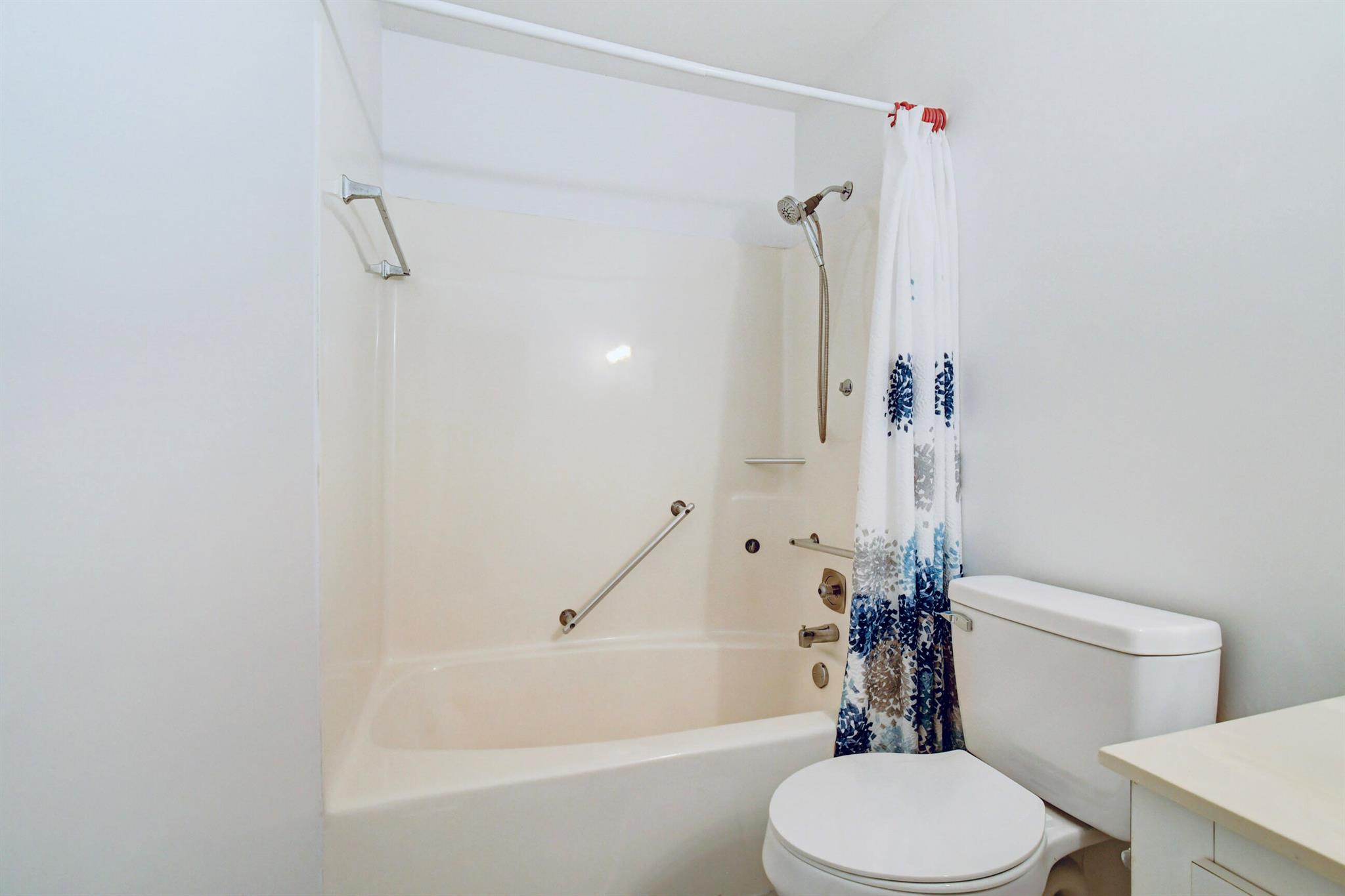 Photo 19 of home located at 159 Lake Meryl Drive, West Palm Beach FL