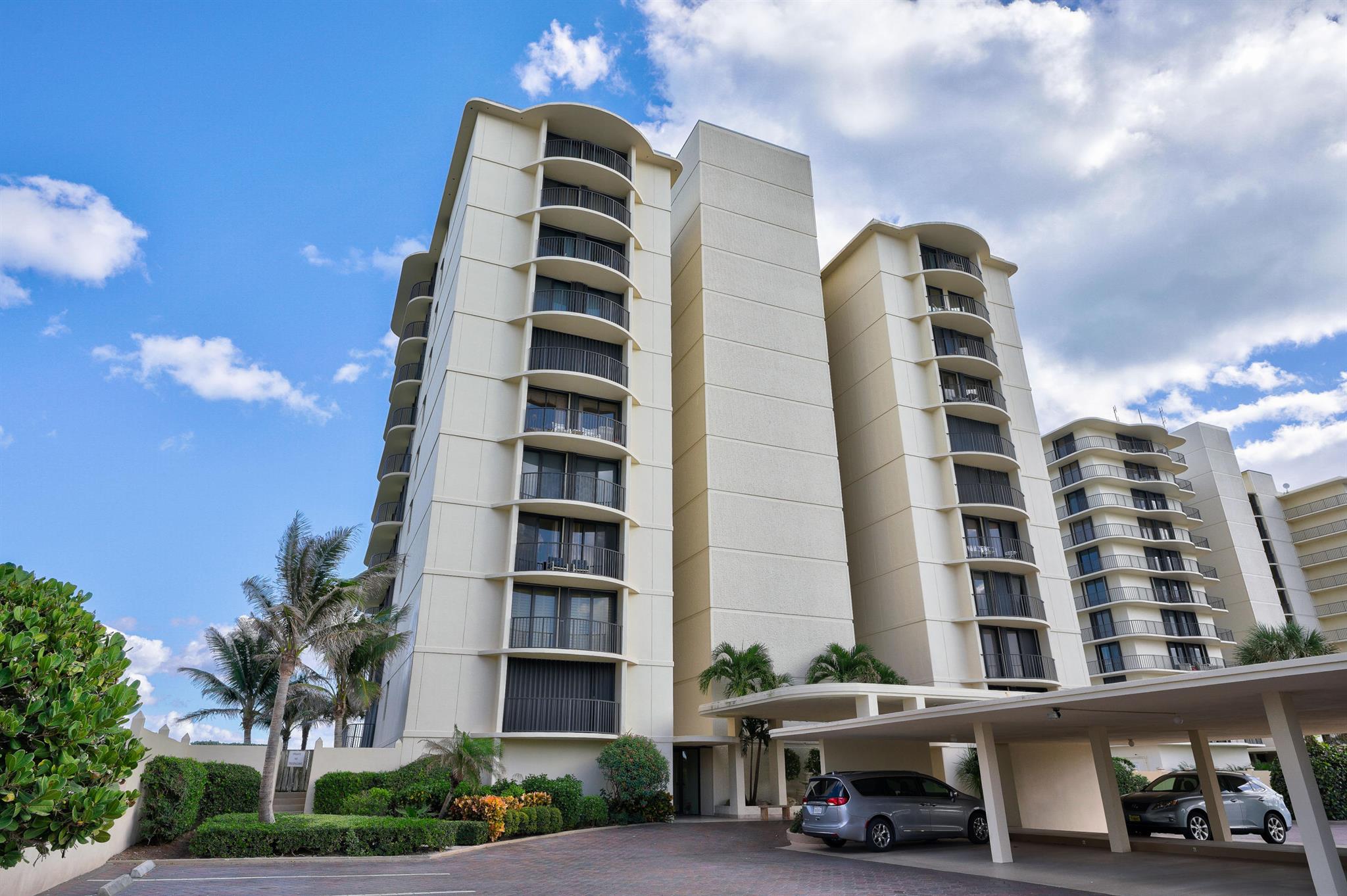 Image to showcase the property located at 200 Beach Road 701