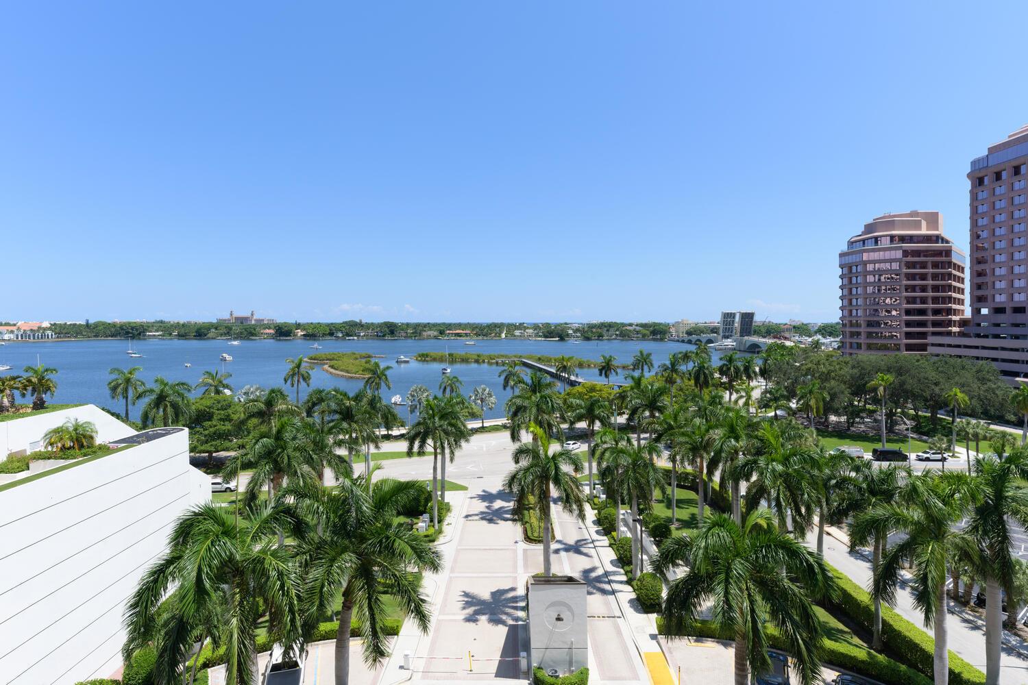 529 S Flagler Drive Unit# 7ef, West Palm Beach, FL 33401, 3 Bedrooms , 3 Bathrooms ,Condominium,For Sale,R10917081, Horizon Palm Realty Group