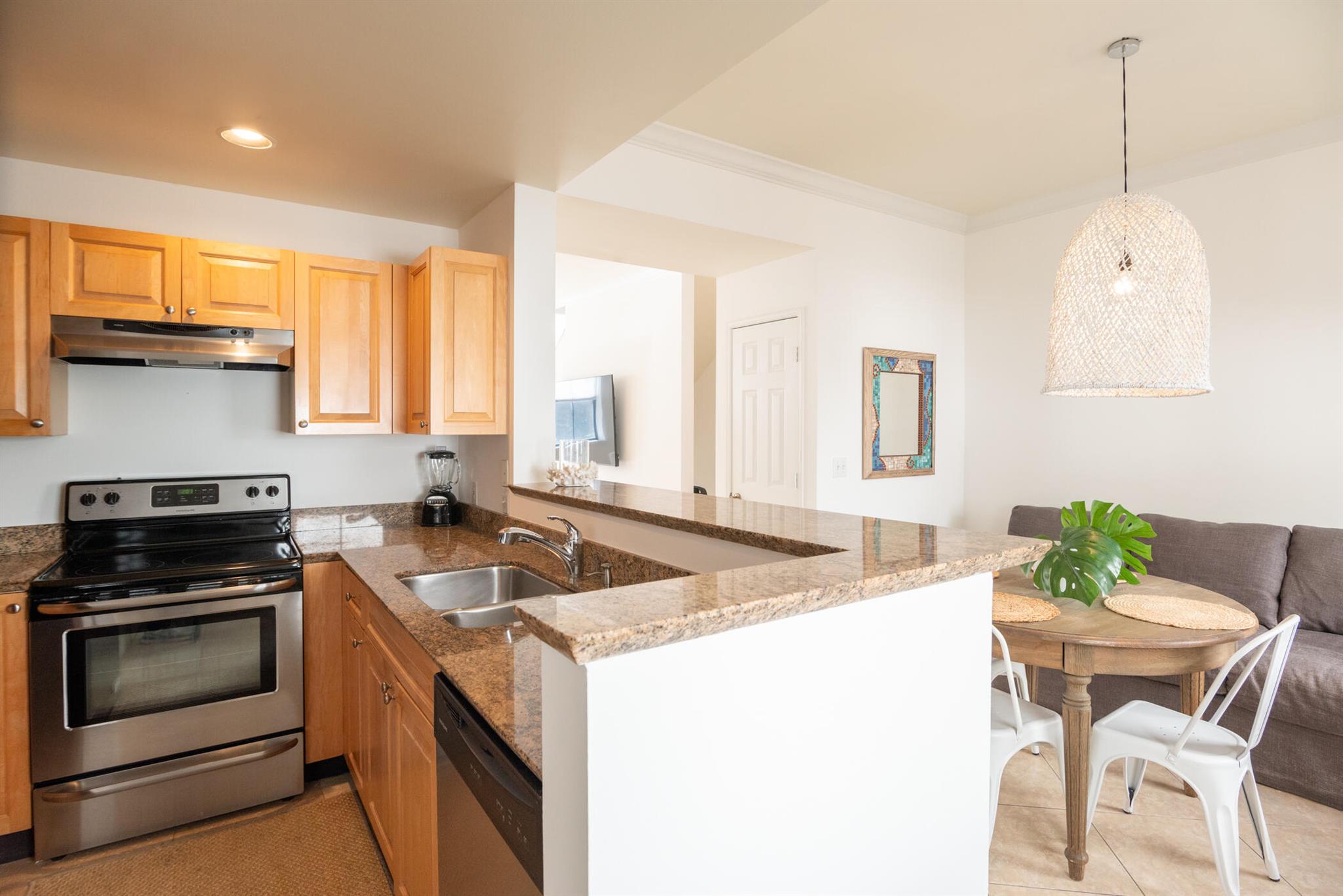 Photo 7 of home located at 687 Hibiscus Street, West Palm Beach FL