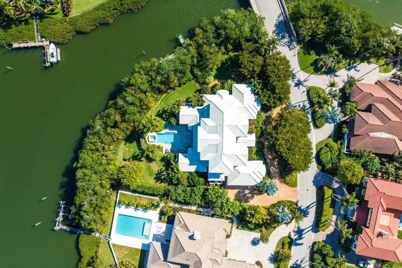 6968 Harbor Circle, Stuart, Florida 34996