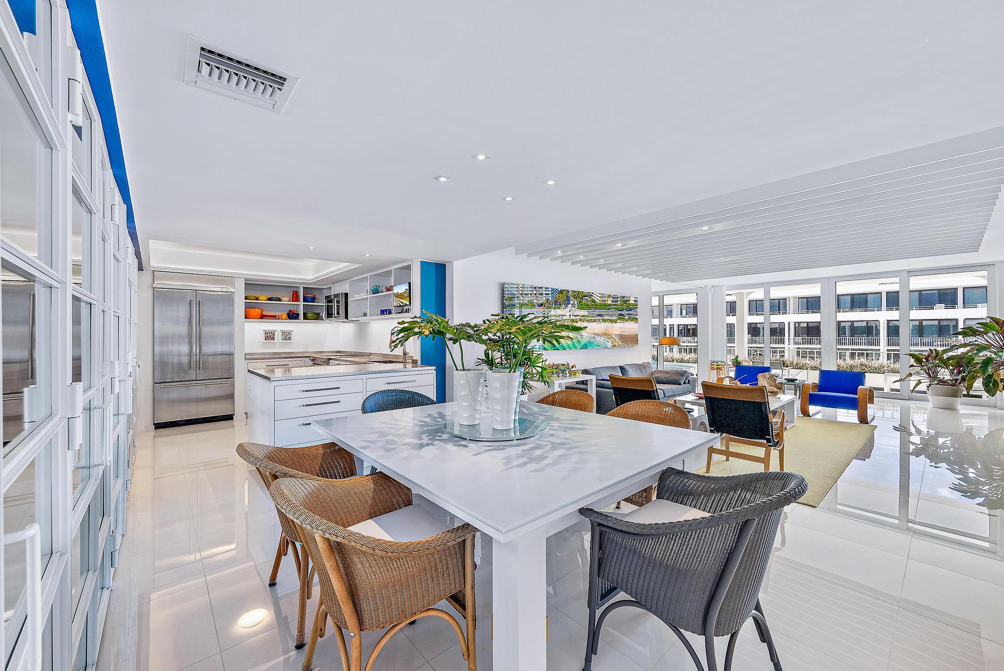 Photo 1 of home located at 2784 S Ocean Boulevard 402n, Palm Beach FL