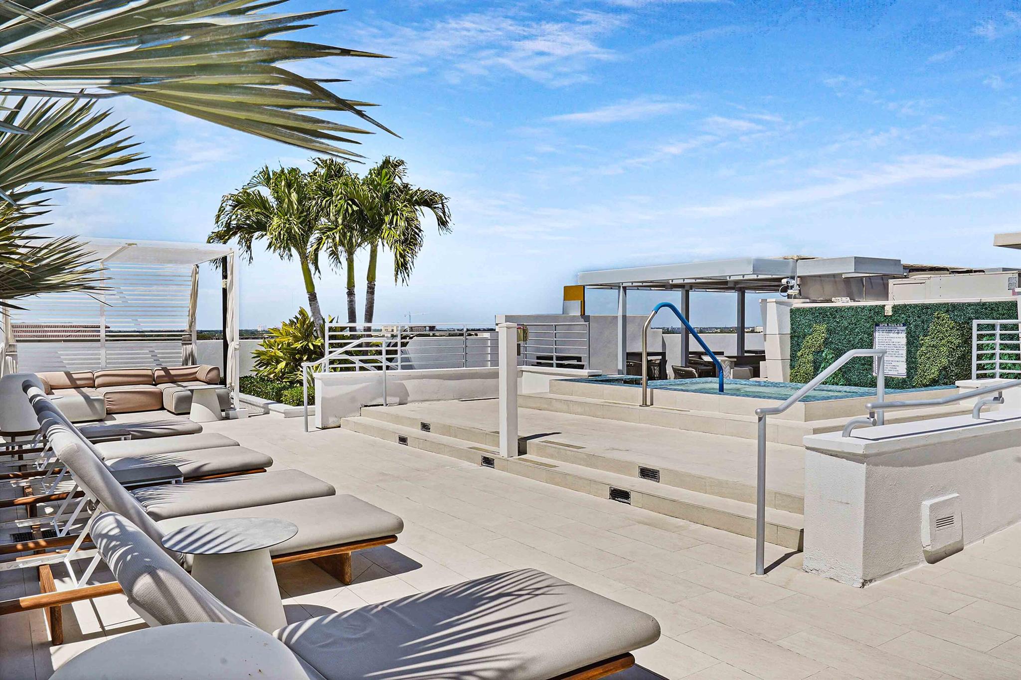 155 Boca Raton Road Unit 916, Boca Raton, Florida 33432