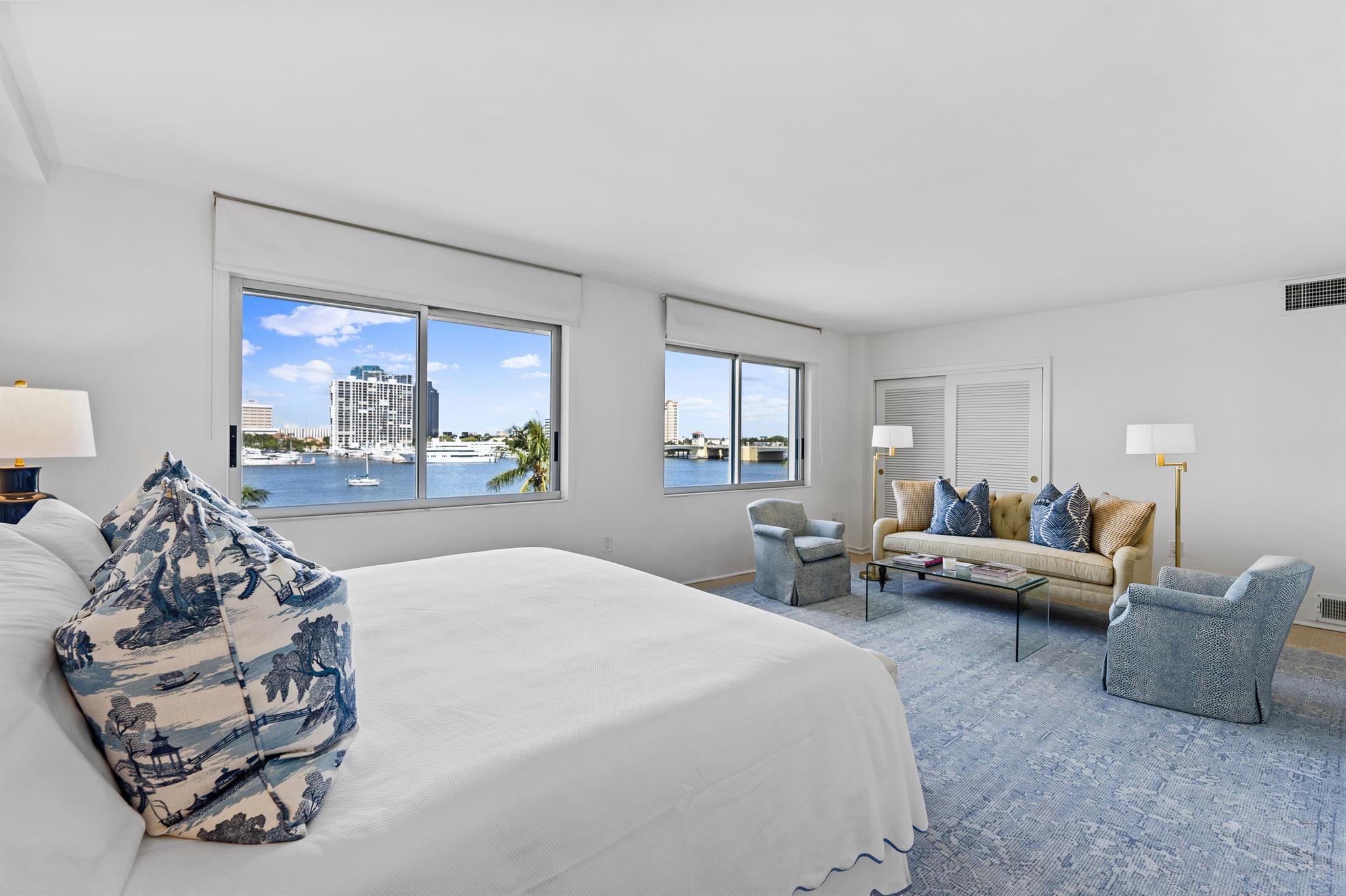 Photo 11 of home located at 44 Cocoanut Row 418b, Palm Beach FL
