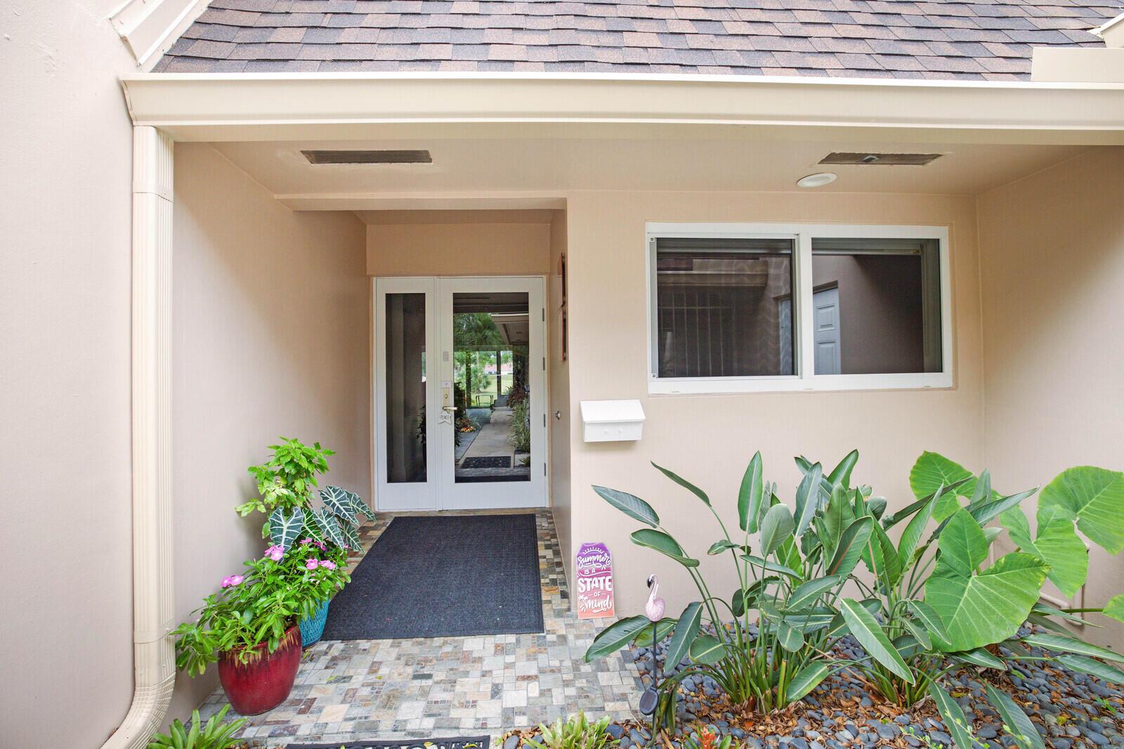 3763 Oaks Clubhouse Dr Unit# Unit #P-9 Pompano Beach FL 33069 | R10982