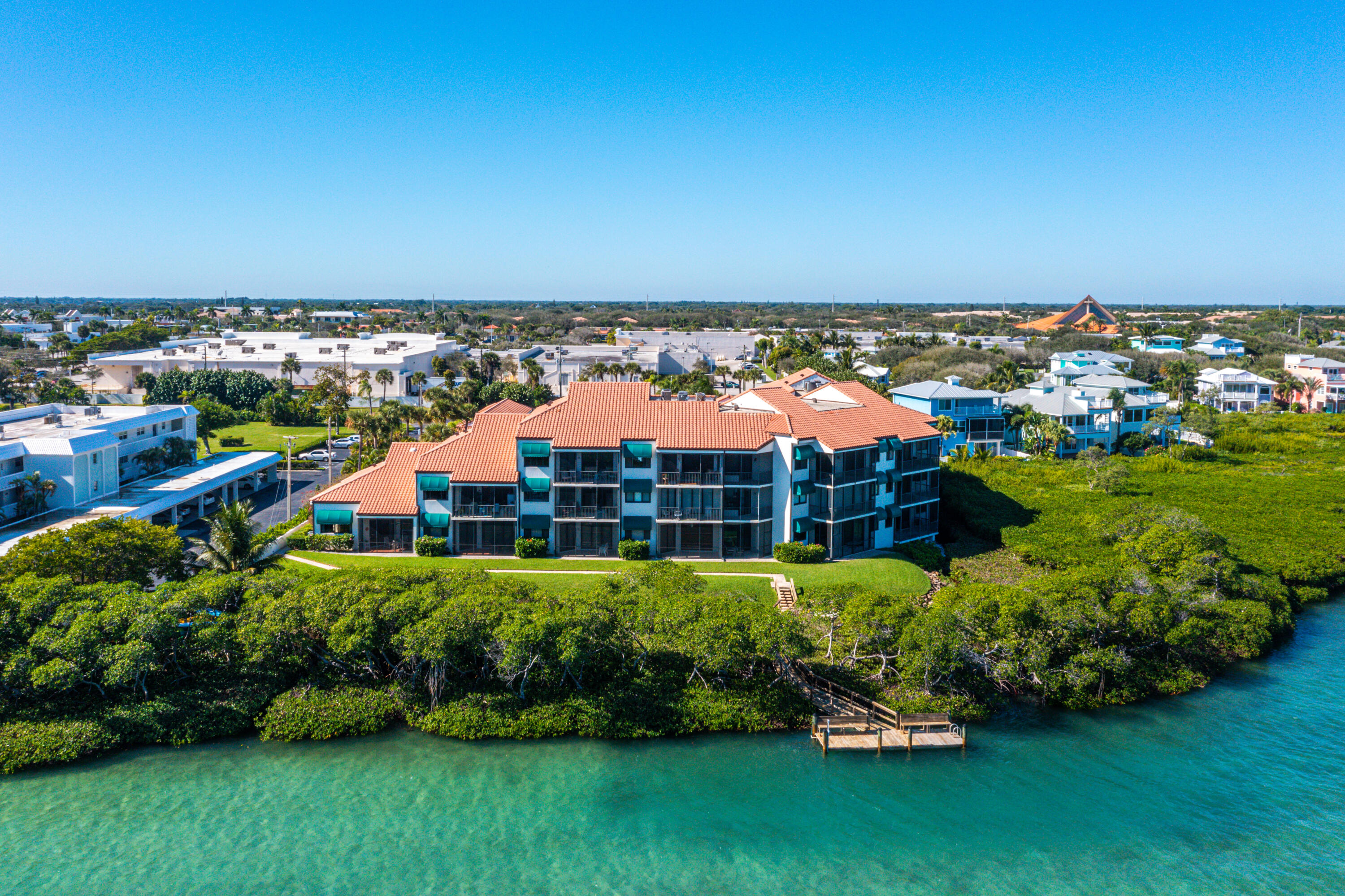 Show stopper! This beautifully renovated 2 bed 2 bath unit has ultra wide views of the Intracoastal and peeks of the Atlantic Ocean! Tequesta Cove is a small boutique community with only 24 units with resort style amenities including a pool w/ bathrooms & outdoor BBQ, Day dock, Kayak storage & Elevator. Relax on the sandbar or head across the intracoastal over to Jupiter Island and check out Coral cove park or Blowing rocks preserve. The kitchen has Granite countertops, Stainless steel appliances & Custom white cabinetry. Full size Washer/Dryer in unit. Screened Patio has Northeast exposure to enjoy morning sunrises. One covered parking space with storage closet included as well as plenty of guest parking. Minutes from Restaurants & Shopping. Highly rated Jupiter schools. All ages welcome