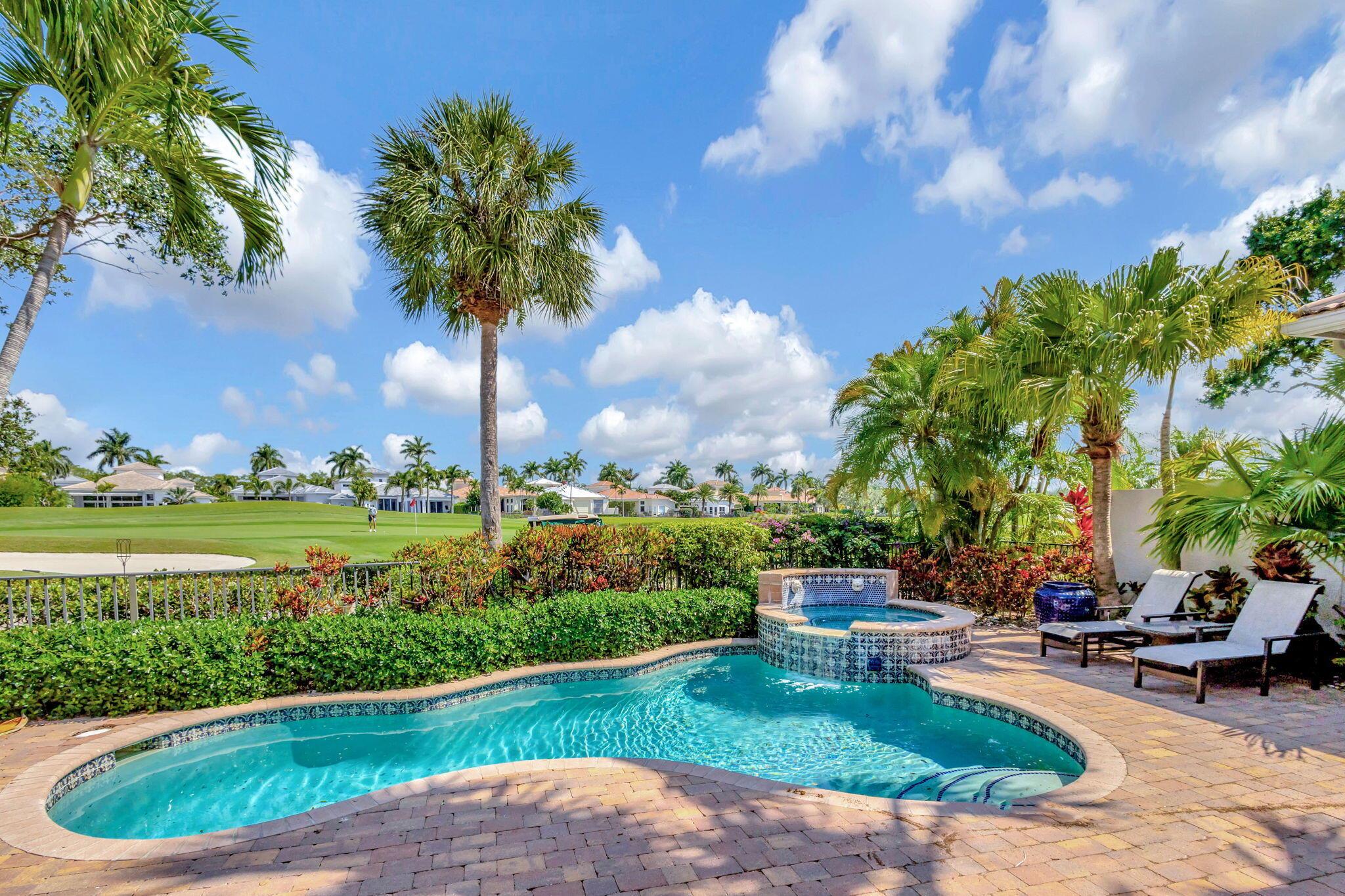 Photo 44 of home located at 161 Esperanza Way, Palm Beach Gardens FL