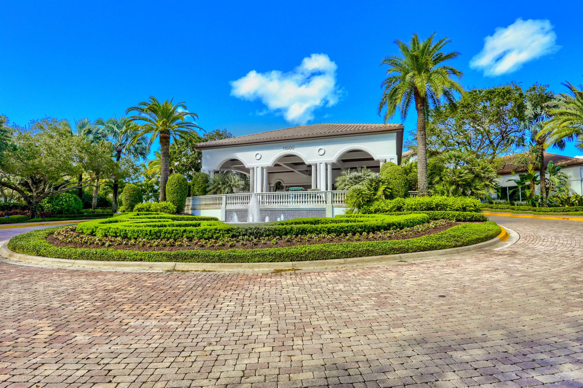 Photo 52 of home located at 161 Esperanza Way, Palm Beach Gardens FL