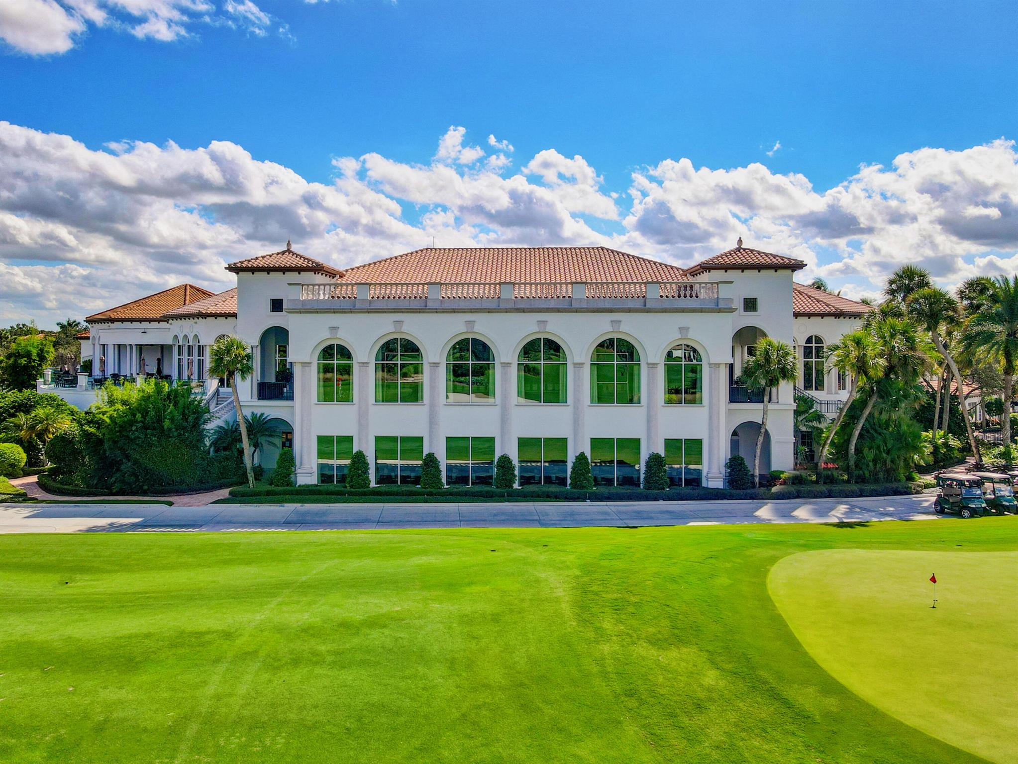Photo 70 of home located at 161 Esperanza Way, Palm Beach Gardens FL