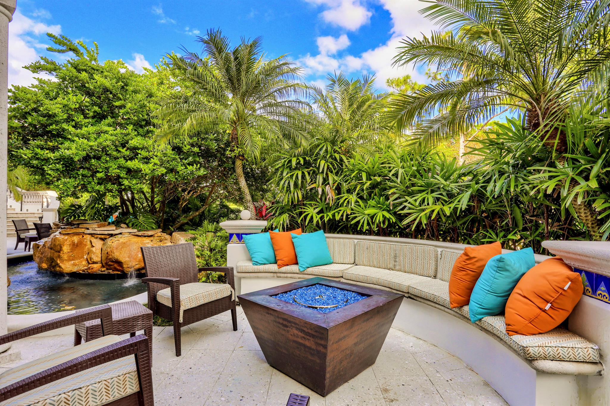 Photo 97 of home located at 161 Esperanza Way, Palm Beach Gardens FL