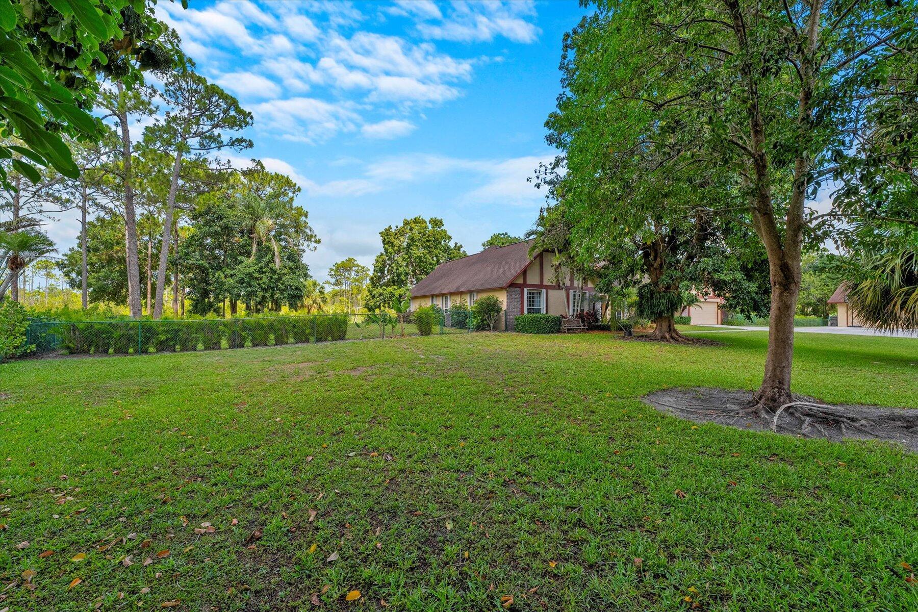 14161 69th Drive N