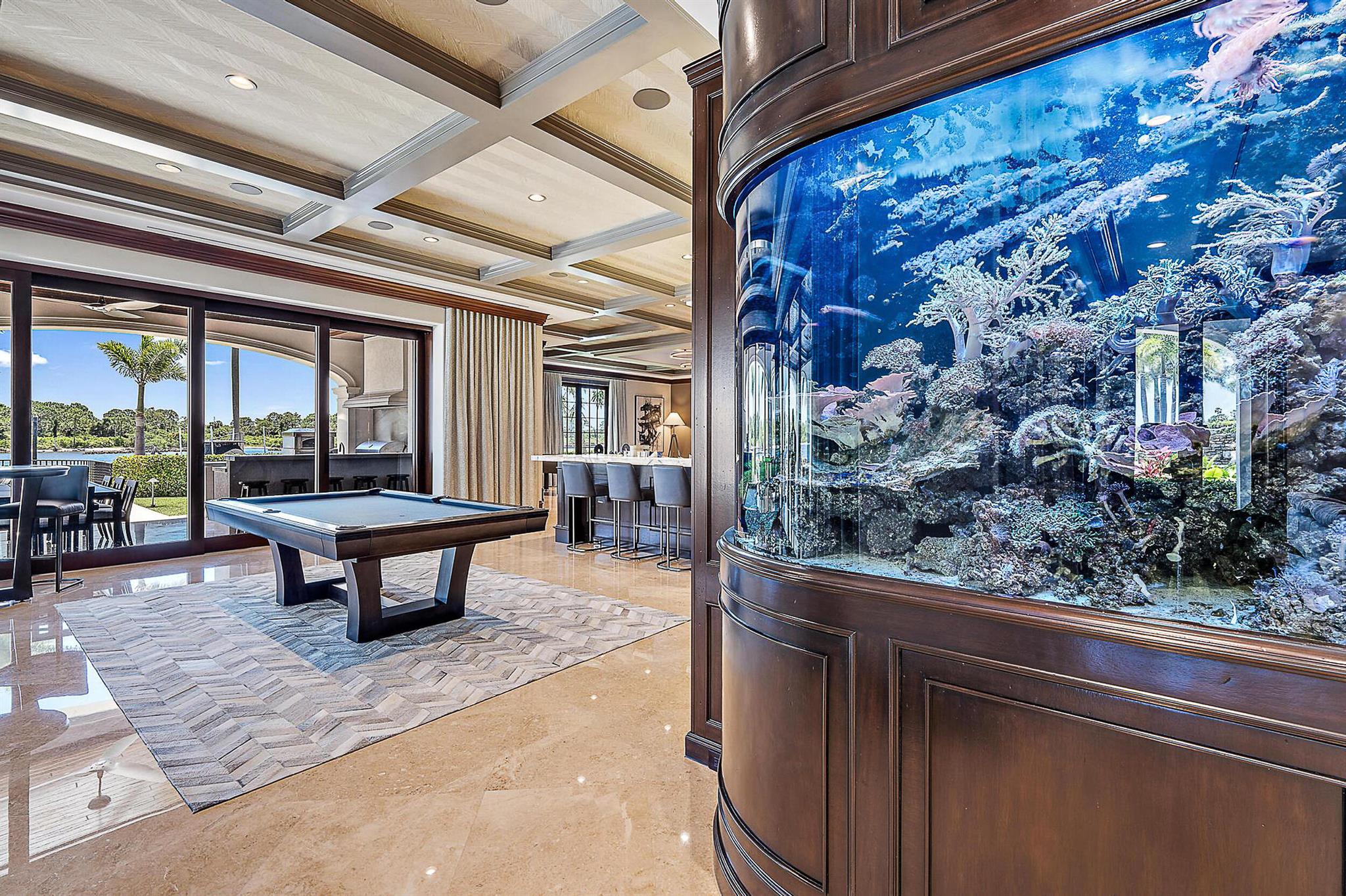 Photo 23 of home located at 176 Spyglass Lane, Jupiter FL