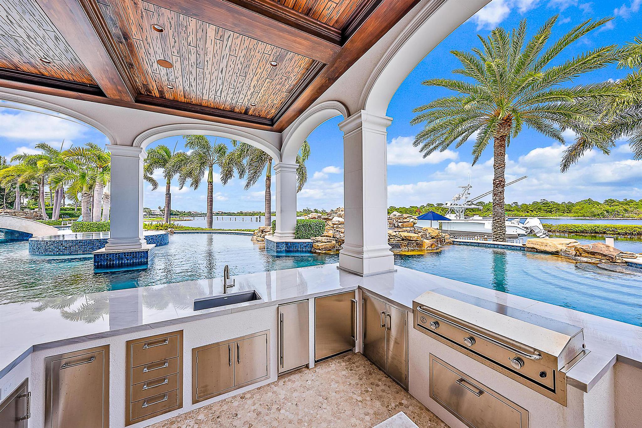 Photo 45 of home located at 176 Spyglass Lane, Jupiter FL