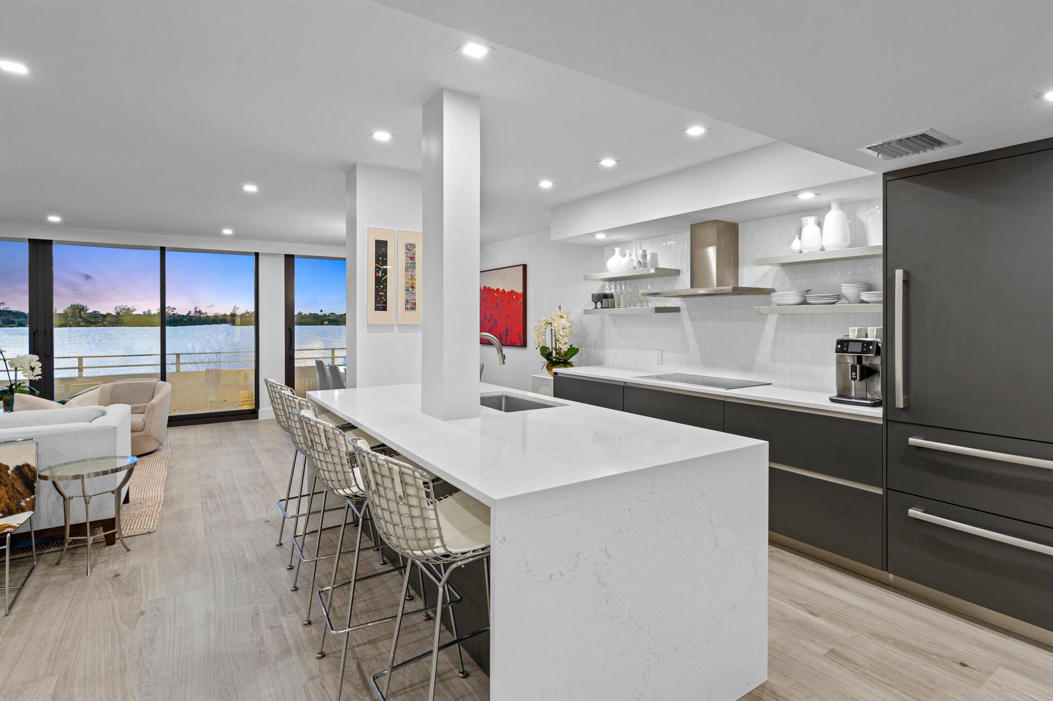 Photo 13 of home located at 2784 S Ocean Boulevard 101s, Palm Beach FL