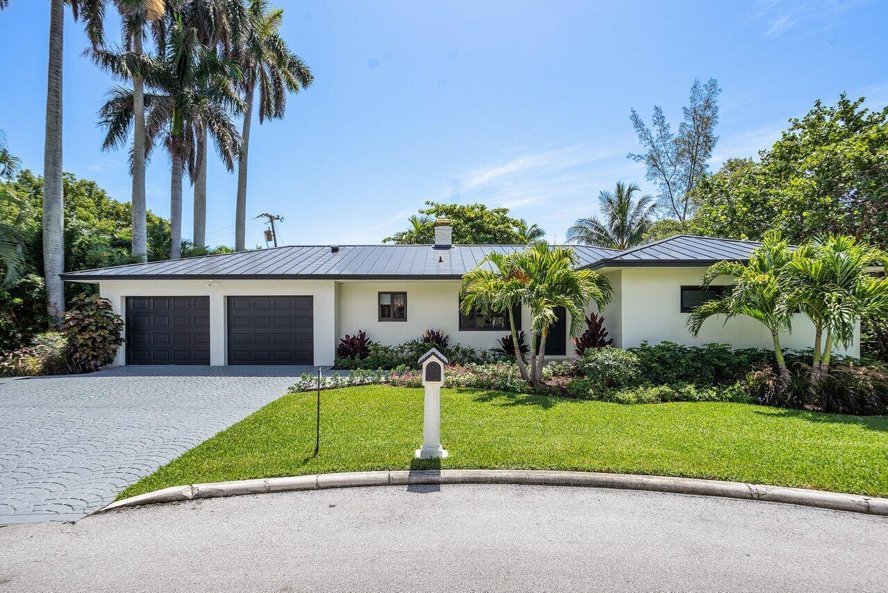 35 Anna Street, Ocean Ridge, Florida 33435