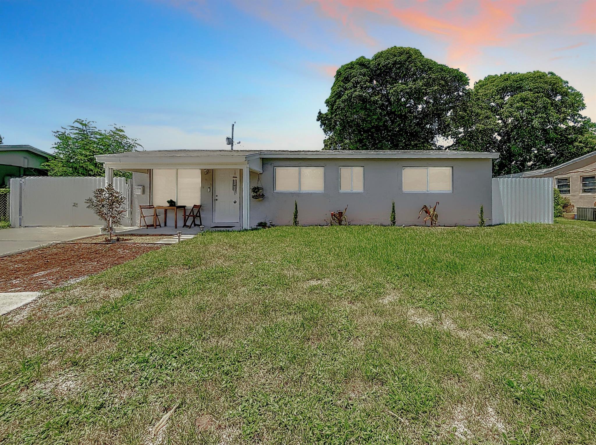 1248 26th Court, Riviera Beach, Florida 33404