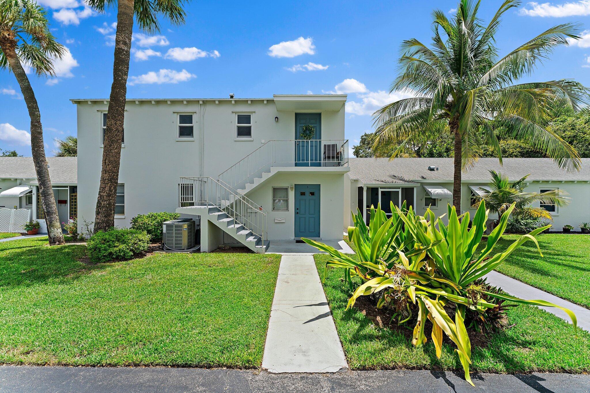10128 Meridian Way Unit 5, Palm Beach Gardens, Florida 33410