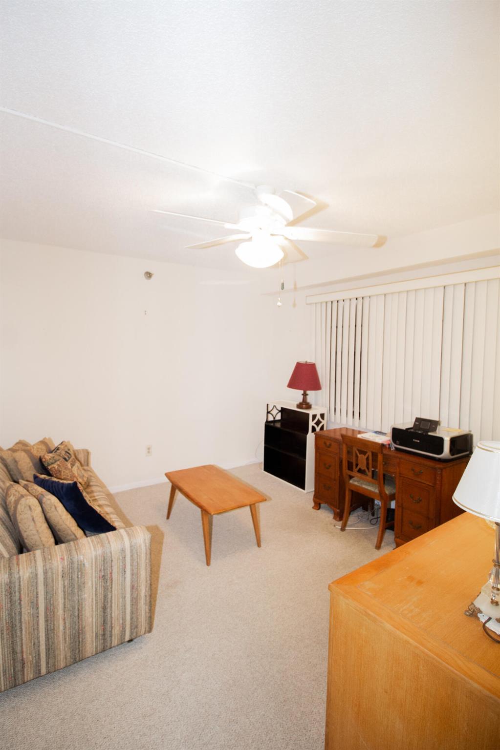 Photo 10 of home located at 150 Lake Nancy Lane 223, West Palm Beach FL