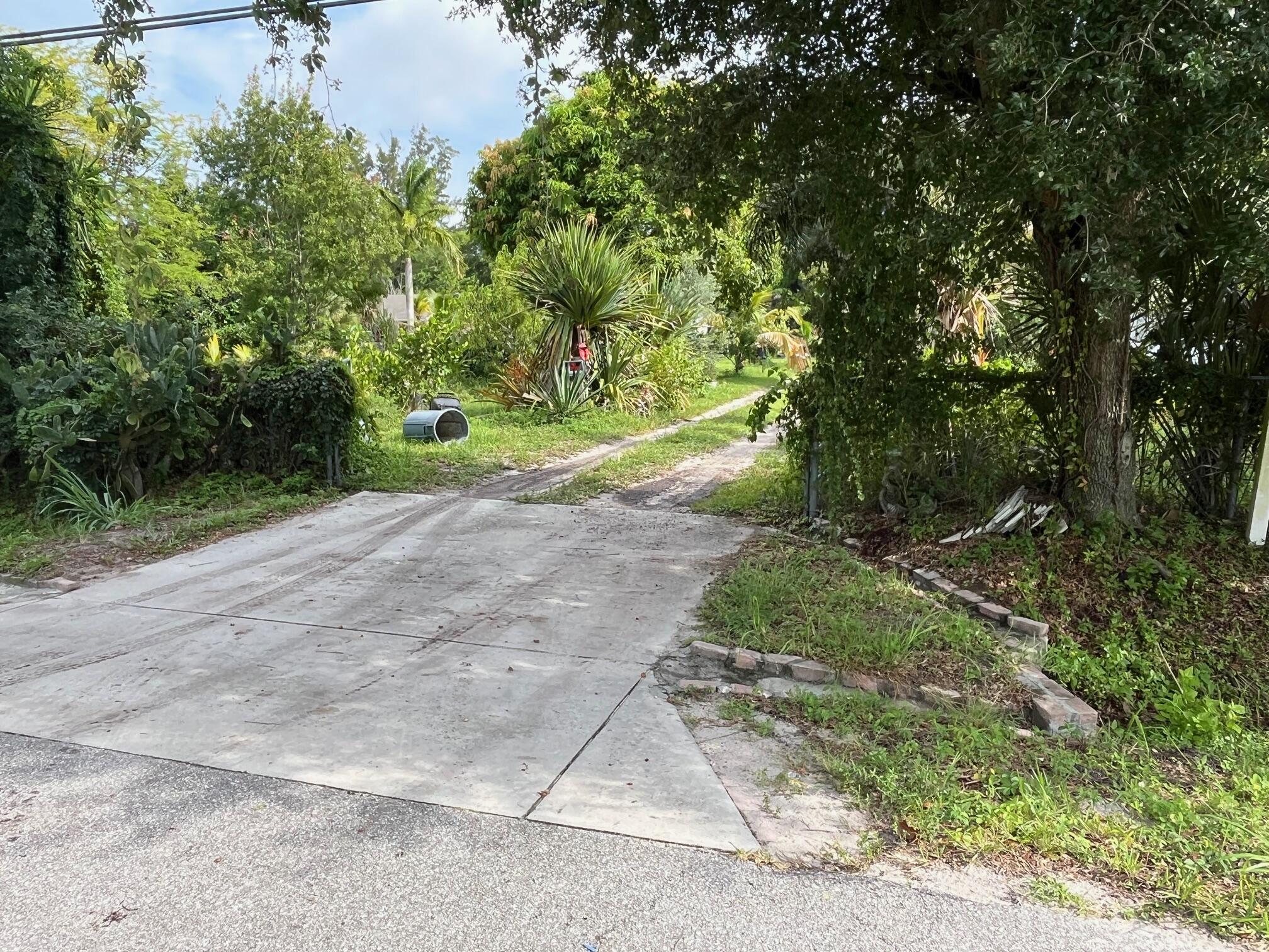 4615 Evans Lane, West Palm Beach, Florida 33415