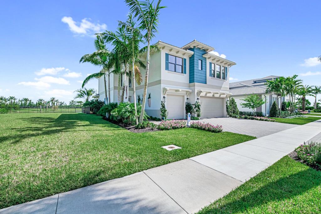 Image to showcase the property located at 13127 Feathering Way