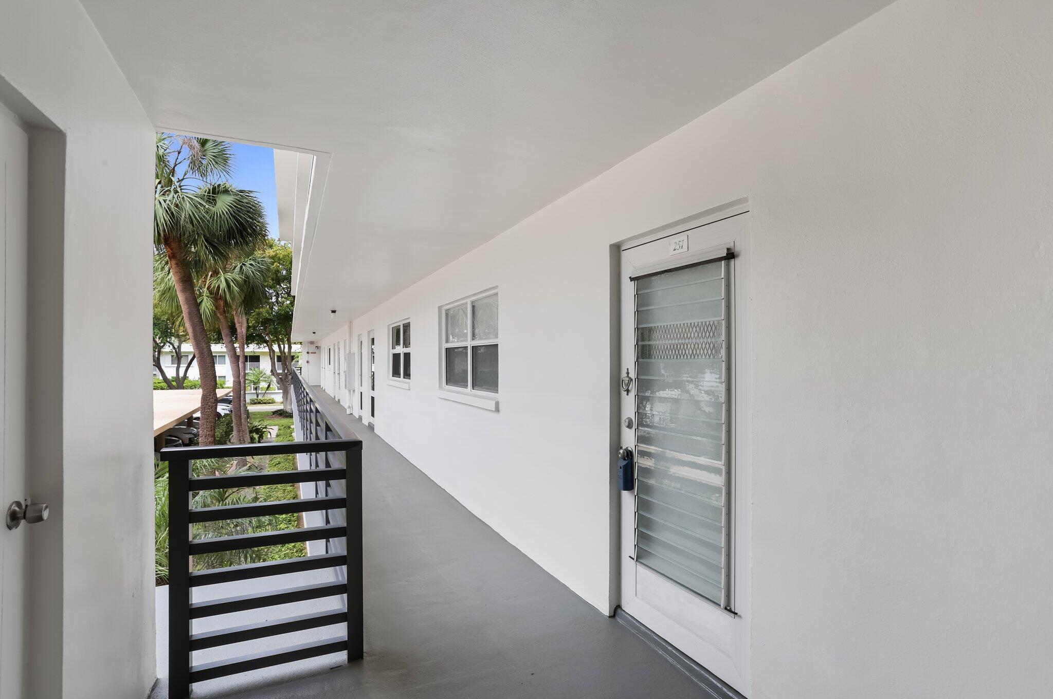 3401 Spanish Trail 251